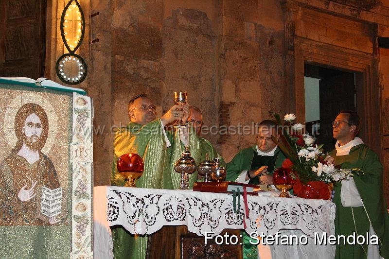 2009IMG_7081.JPG - Concelebrazione Eucaristica presideuta da S.E. Mons. Francesco Montenegro, Arcivescovo di Agrigento (2009)